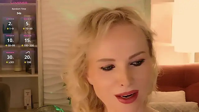Snapshot of Sandra_Kind chatting on June 30, 5:41 am Sandra Kind online show from June 30, 5:41 am