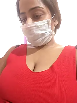 COZY ROZI online show from October 11, 12:04 pm