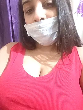 COZY ROZI online show from December 16, 5:51 pm