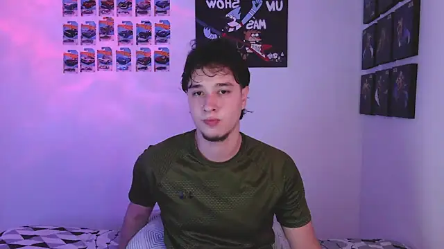 Snapshot of jack_walker190 chatting on July 7, 5:54 am jack walker190 online show from July 7, 5:54 am