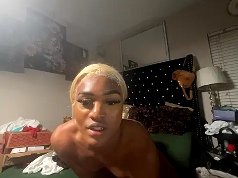 Snapshot of celestefantasea chatting on December 21, 6:20 am celestefantasea online show from December 21, 6:20 am