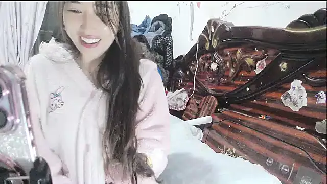 hebe-02 online show from March 4, 2:01 pm