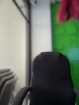 Emily-teen online show from February 24, 1:53 pm