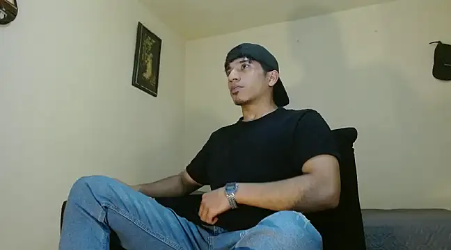 Snapshot of AngelHil chatting on February 25, 2:47 am AngelHil online show from February 25, 2:47 am