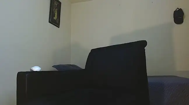 Snapshot of AngelHil chatting on February 28, 10:41 am AngelHil online show from February 28, 10:41 am