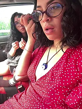 Alice surprise online show from February 8, 5:49 pm