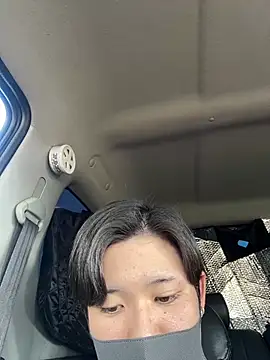 Snapshot of chiba_chan chatting on March 9, 3:43 am chiba chan online show from March 9, 3:43 am