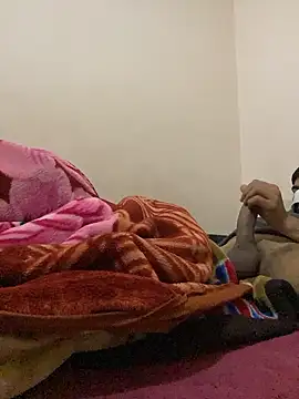 Snapshot of pk4867 chatting on January 17, 8:23 pm pk4867 online show from January 17, 8:23 pm