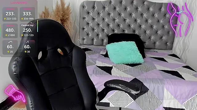 Kath latorre online show from November 5, 1:33 pm