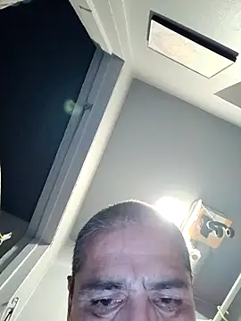 bimexpoexist online show from February 25, 11:03 pm