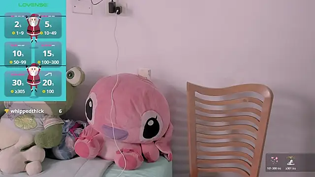 Snapshot of Rihana_Milan chatting on December 13, 7:53 pm Rihana Milan online show from December 13, 7:53 pm