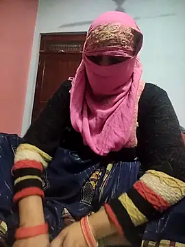 Snapshot of indian_couple4 chatting on February 18, 4:16 pm indian couple4 online show from February 18, 4:16 pm