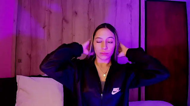 Snapshot of TANIA_06 chatting on April 29, 1:15 pm TANIA 06 online show from April 29, 1:15 pm