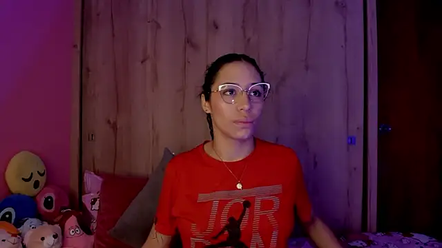 Snapshot of TANIA_06 chatting on June 12, 1:10 pm TANIA 06 online show from June 12, 1:10 pm