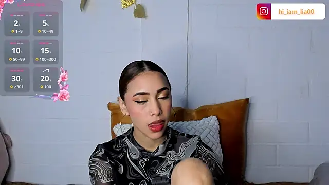 LiaHansson online show from November 7, 5:46 pm