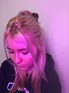 Blondie Sofia Essexbabe online show from March 8, 4:11 pm