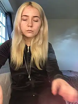 Blondie Sofia Essexbabe online show from March 17, 4:32 pm