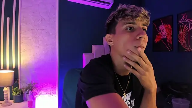 Allex Cano online show from March 5, 9:16 am