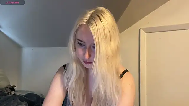 ashisscene online show from November 15, 9:32 pm