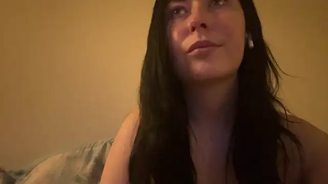 ashisscene online show from April 5, 7:22 pm