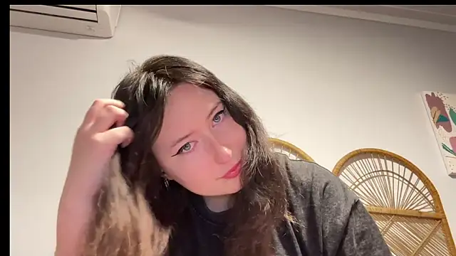ashisscene online show from July 8, 2:21 pm