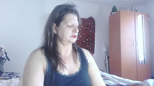 ExtasyMature online show from May 5, 5:37 am