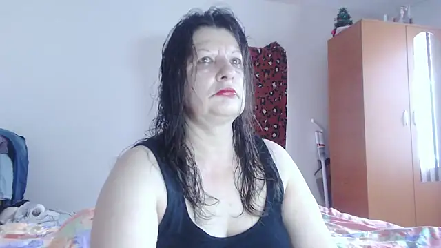 ExtasyMature online show from May 24, 5:45 am