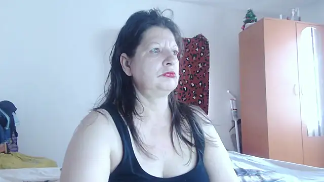 ExtasyMature online show from June 1, 5:42 am