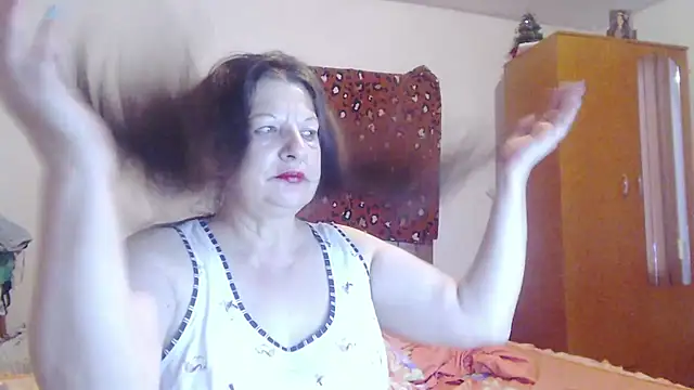 ExtasyMature online show from July 25, 5:32 pm