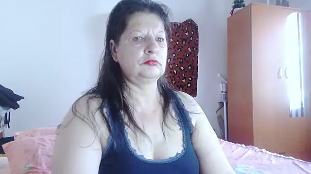 ExtasyMature online show from July 28, 5:58 am