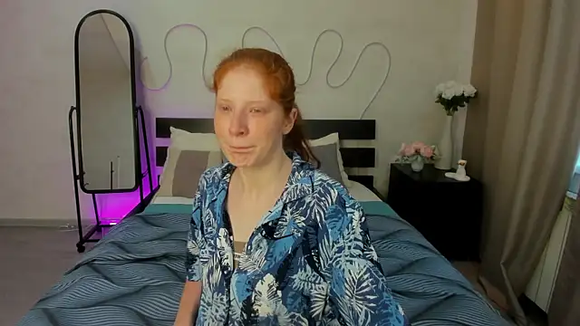 Sandra Wi1son online show from June 17, 1:41 am
