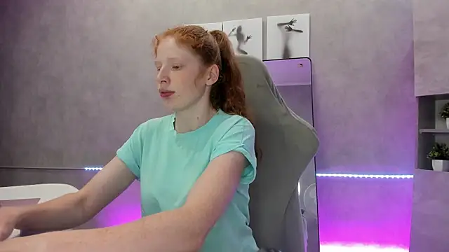 Sandra Wi1son online show from July 15, 1:33 am
