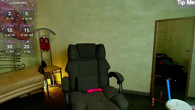 faiirylight online show from July 7, 11:47 am