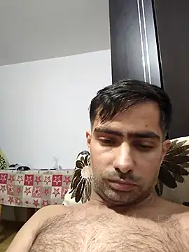 Snapshot of andreiiiii2025 chatting on October 23, 8:57 am andreiiiii2025 online show from October 23, 8:57 am