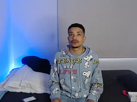 Snapshot of eross_chipre_ chatting on September 22, 9:28 pm eross chipre online show from September 22, 9:28 pm