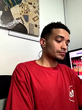 Snapshot of eross_chipre_ chatting on October 1, 4:40 am eross chipre online show from October 1, 4:40 am