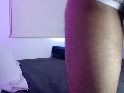 Snapshot of eross_chipre_ chatting on October 1, 9:21 pm eross chipre online show from October 1, 9:21 pm