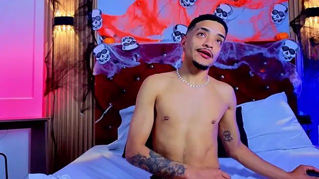 Snapshot of eross_chipre_ chatting on October 24, 12:23 pm eross chipre online show from October 24, 12:23 pm