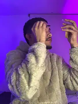 Snapshot of eross_chipre_ chatting on November 1, 4:58 am eross chipre online show from November 1, 4:58 am