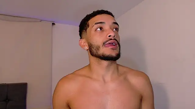 eross chipre  online show from March 3, 3:01 am