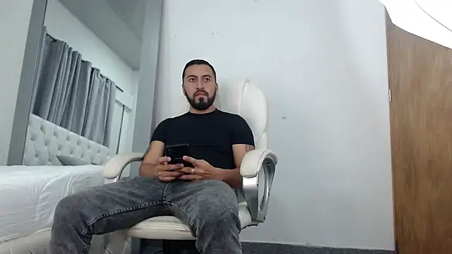 sebastian colle online show from March 2, 12:01 pm