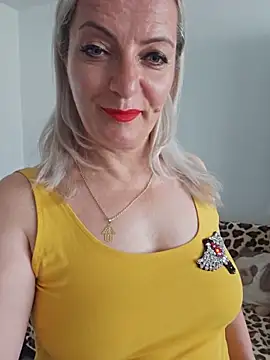 LadyTouch online show from May 11, 2:45 pm