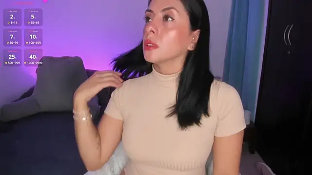 Snapshot of _lucianapalmer chatting on November 13, 12:15 pm lucianapalmer online show from November 13, 12:15 pm