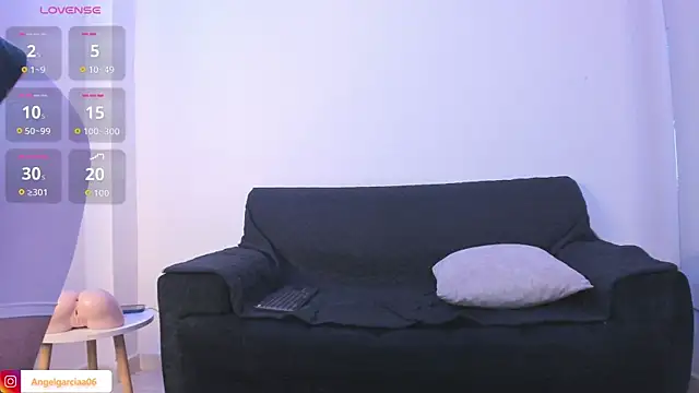 Angelgarcia  online show from October 26, 6:03 pm