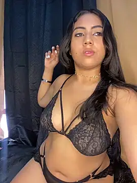 zoe mount online show from March 5, 8:10 pm