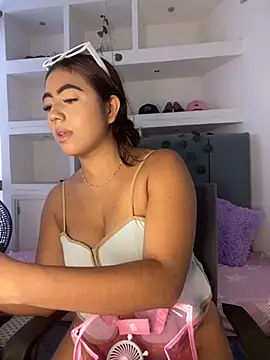 zoe mount online show from September 11, 6:41 pm