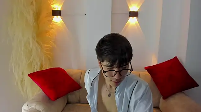 liam orion online show from March 18, 5:53 pm