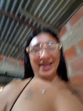 Snapshot of hot_veteran01 chatting on May 13, 10:49 pm hot veteran01 online show from May 13, 10:49 pm