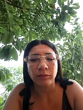 Snapshot of hot_veteran01 chatting on June 26, 10:41 am hot veteran01 online show from June 26, 10:41 am