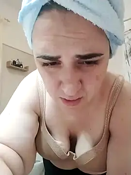 Dolcecurvy online show from November 9, 4:27 pm